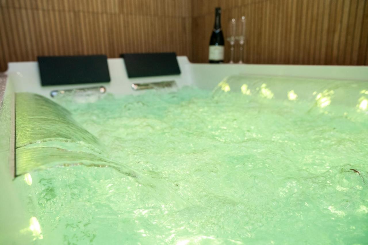 Art Deco Champagne & Spa Ρενς Εξωτερικό φωτογραφία